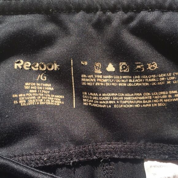 Reebok black Crop Leggings size large - Picture 3 of 4